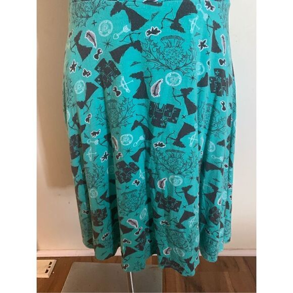 Disney Women's Short Sleeve Criss Cross Back A-Line Dress Green Black Size Large - Picture 3 of 10